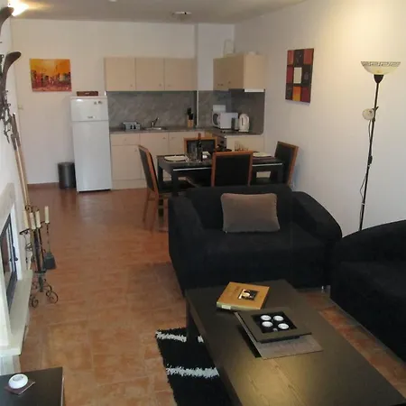 Old Inn Alexander Services Private Apartments Апартаменти Бансько